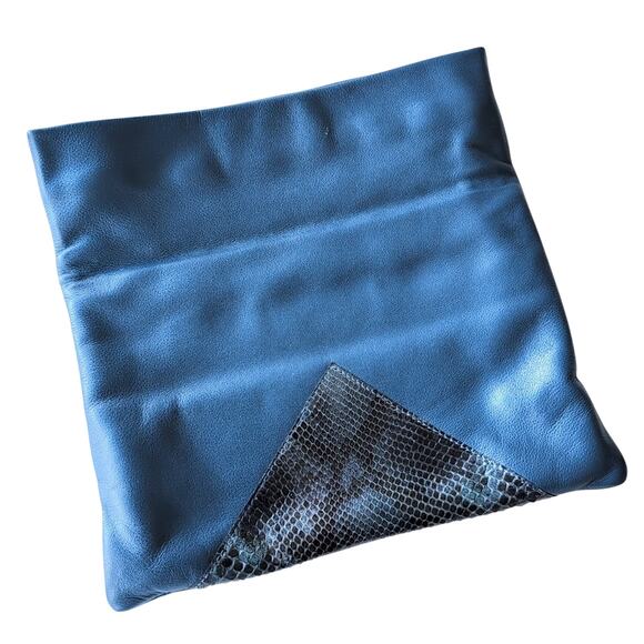 Candy Woolley Blue Leather Snakeskin Designer Clutch Bag Magnetic Closure - Picture 2 of 12